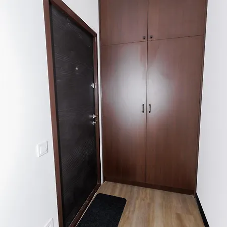 апарт на під голоском 15б Apartment *