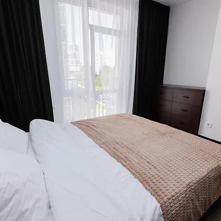 Apartment апарт на під голоском 15б *